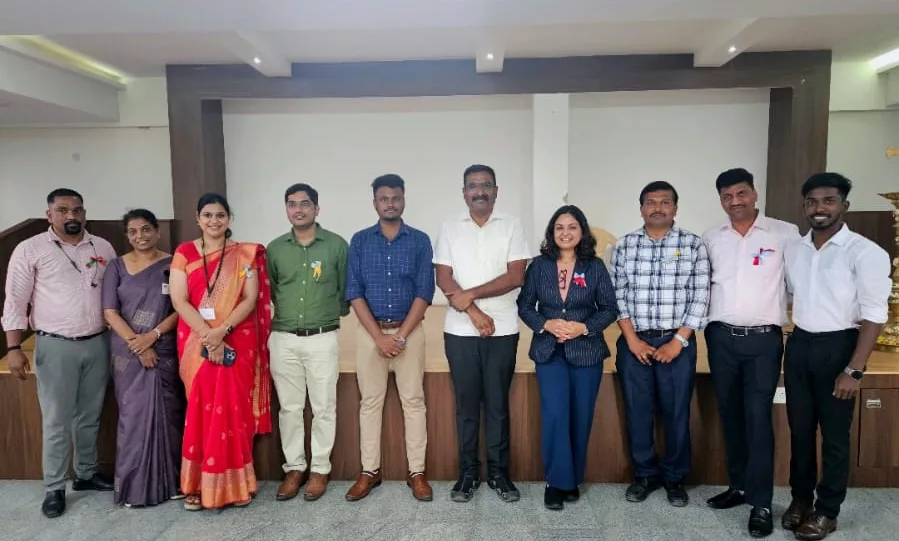 Team photograph at a Pedicriticon meeting